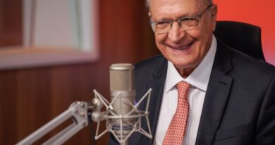 Alckmin conversa por telefone com vice-presidente da China