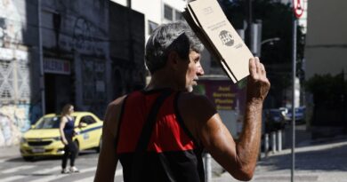 Defensorias acionam Justiça por medidas para enfrentar calor no Rio