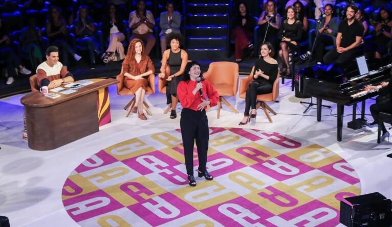 “É muito importante a gente saber sobre a nossa própria história”, destaca atriz em homenagem à Bibi Ferreira