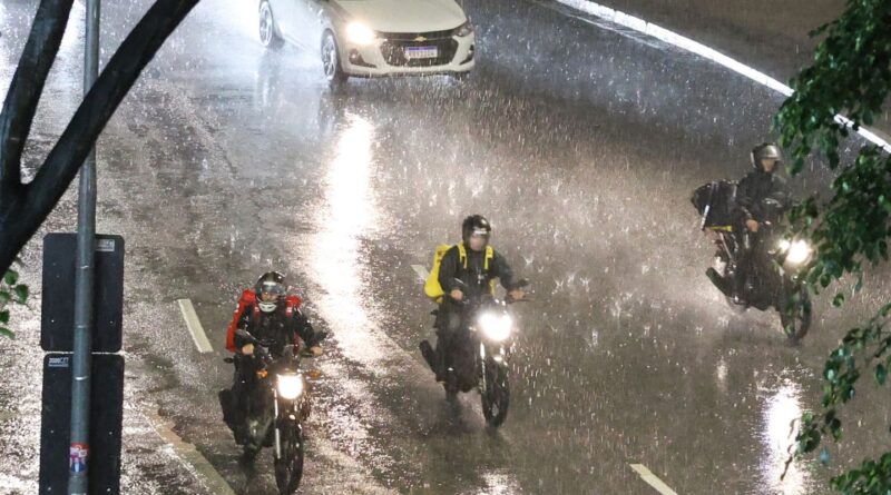 Estado de SP tem mais uma morte por causa da chuva; total chega a 11