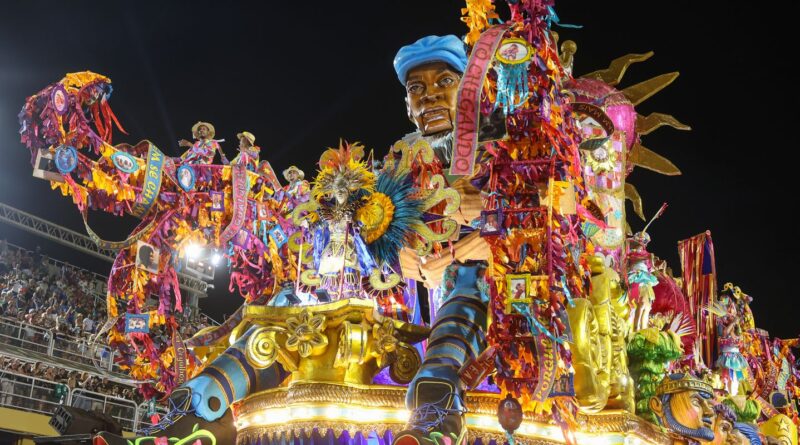 Governo do Rio libera R$ 40 milhões para escolas do Grupo Especial