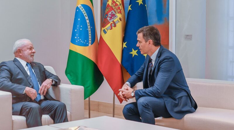 Lula agradece a Sánchez por apoio sobre acordo com UE