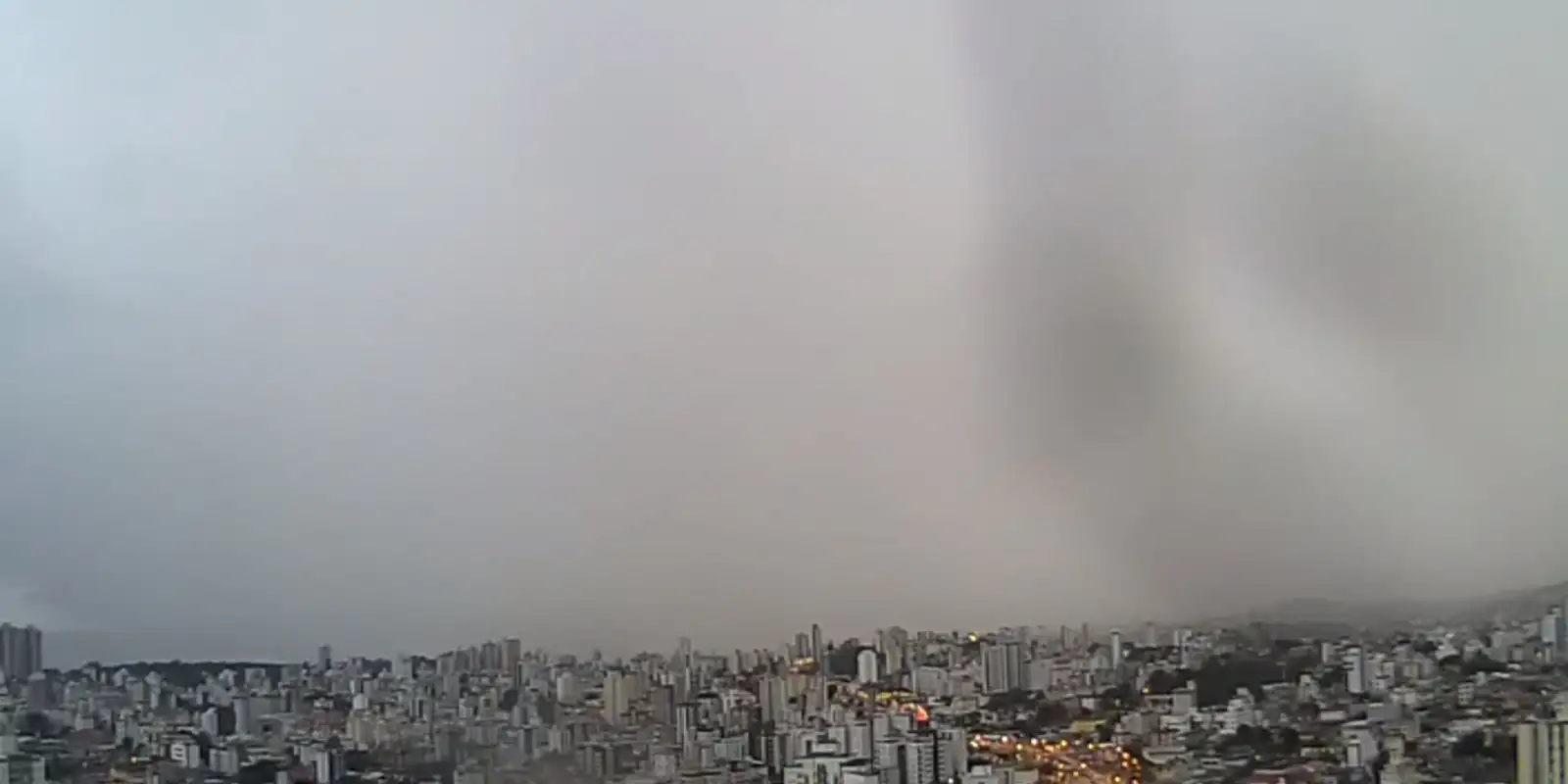 Minas Gerais tem alerta de perigo para tempestades e rajadas de vento