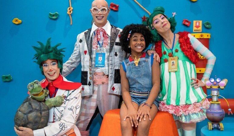 No Quintal da Cultura, Doroteia e Osório encaram a missão de transformar o B.O.R.A em um parque