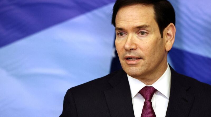 Sem provas, Rubio acusa Maduro de chefiar organização narcoterrorista