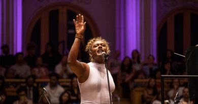 TV Cultura exibe apresentação inédita da Brasil Jazz Sinfônica com Liniker; assista ao espetáculo