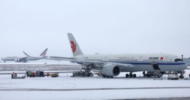 Tempestade Goretti: nevascas cancelam centenas de voos na Europa