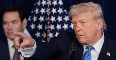 Trump indica diálogo com vice e descarta líder da oposição venezuelana