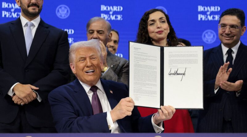 Trump lança em Davos Conselho de Paz criado por ele