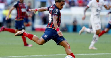 Vitória e Bahia: clássico do futebol baiano na TV Brasil neste domingo
