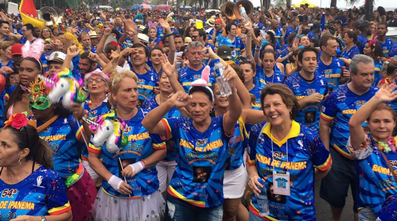 Carnaval 2026: veja a programação dos blocos de rua do Rio nesta terça