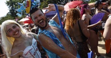 Bloco celebra diversidade e carnaval sem assédio no Rio de Janeiro