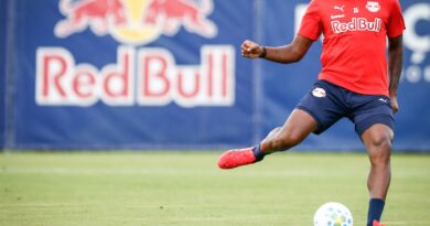 Bragantino multa zagueiro por fala machista contra árbitra