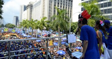 Carnaval 2026: Veja programação dos blocos do Rio neste domingo