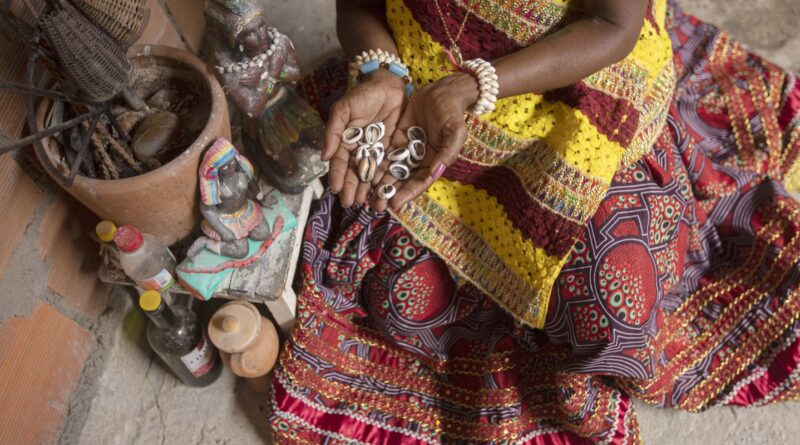 Cartilha une saberes de terreiros e prevenção do câncer em negras