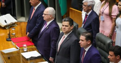 Davi Alcolumbre prega convivência pacífica entre poderes