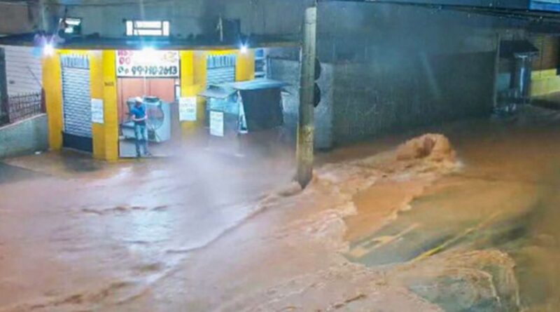 Fortes chuvas deixam 14 mortos em Juiz de Fora