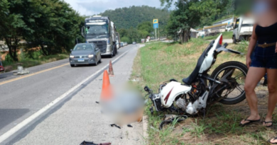 Homem morre em acidente entre moto e carreta na BR 262 no ES