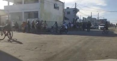 Jovem é assassinado a tiros e polícia apura suposta queima de arquivo no Norte do ES