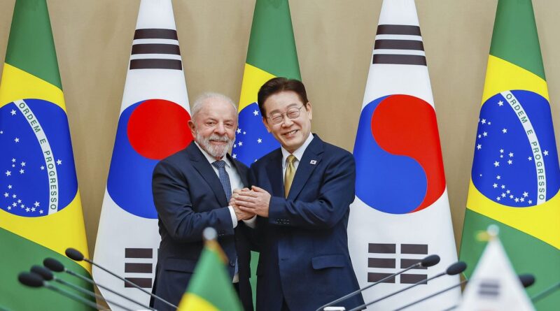 Lula diz que vale "qualquer sacrifício" para prender magnatas do crime