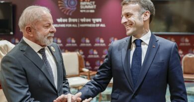 Lula e Macron tratam de defesa, ciência e tecnologia e comércio