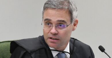 Nomeado relator do caso Master, Mendonça se reúne com delegados da PF