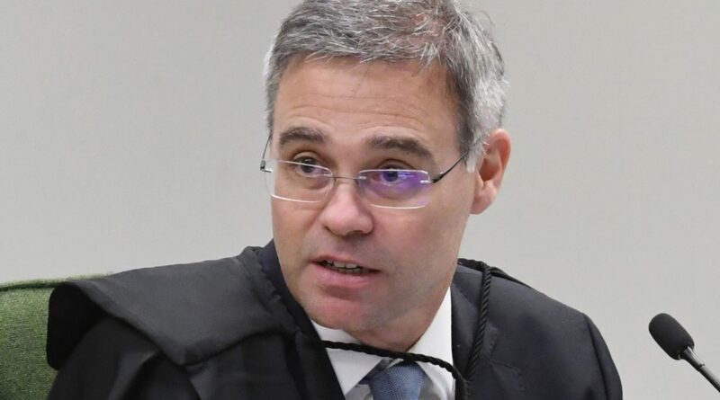 Nomeado relator do caso Master, Mendonça se reúne com delegados da PF