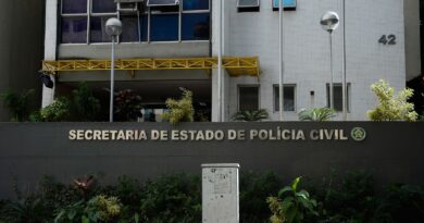 Polícia apreende bombas caseiras e diz que grupo faria atentado no Rio