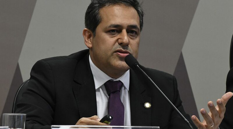 Presidente da Unafisco presta depoimento à PF como investigado