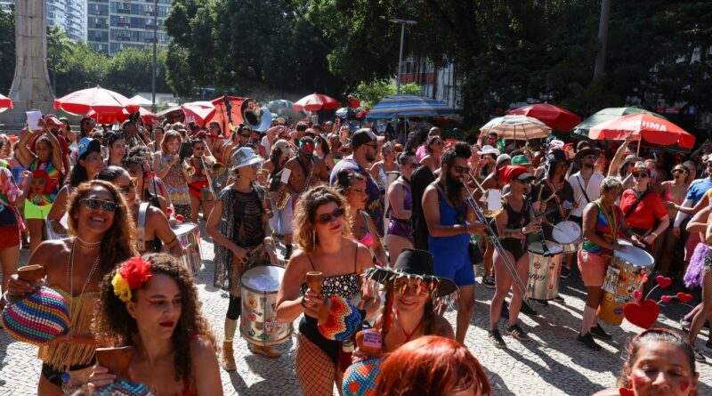 Rio atende 2.843 pacientes no Sambódromo e 694 nos blocos de rua