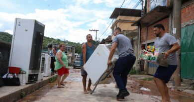Saúde envia equipes do SUS para áreas atingidas pela chuva em Minas