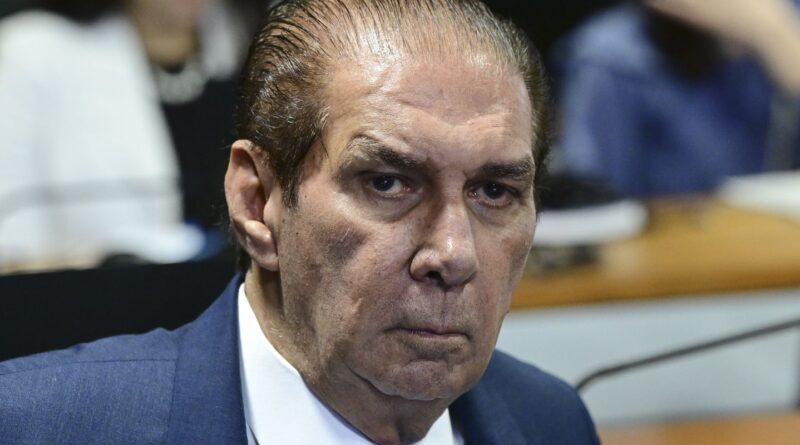 Senador Jader Barbalho é internado em Belém após mal-estar