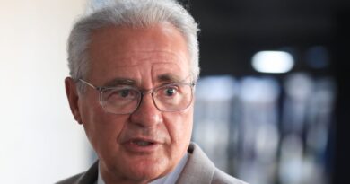 Senadores se reúnem com Fachin e pedem acesso à inquérito do Master