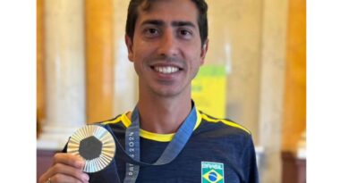 Caio Bonfim ganha prata em etapa mundial da marcha atlética na China