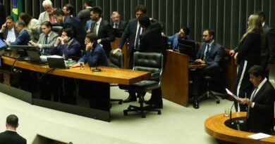 Câmara aprova em segundo turno PEC da Segurança Pública