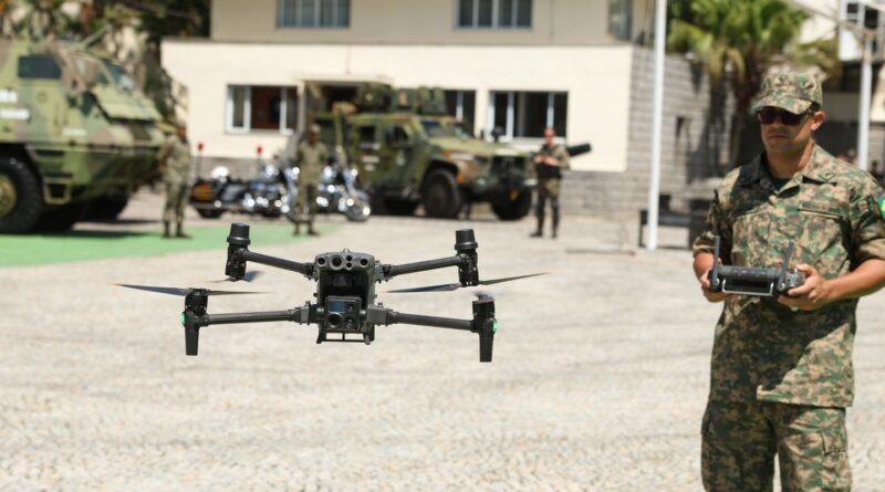 Fuzileiros incorporam tecnologias para defesa e auxílio em desastres