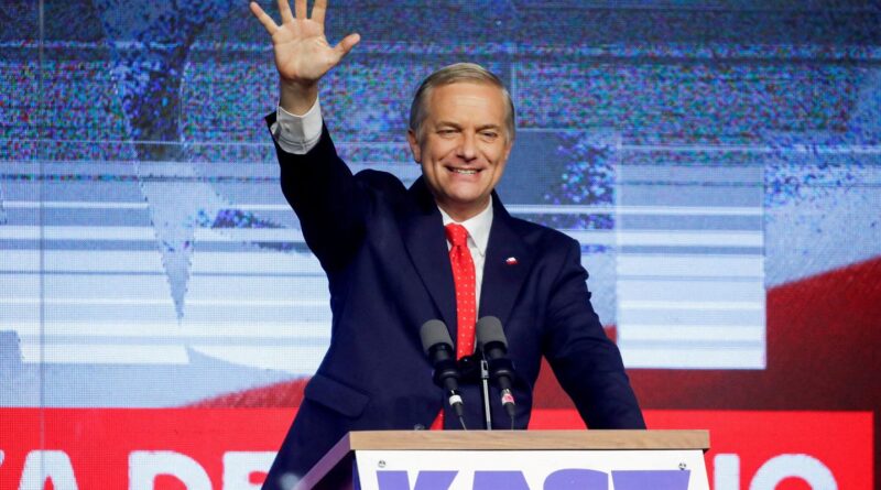 Lula vai participar da posse de Kast na presidência do Chile