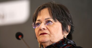 Maria da Penha pede rede direta de apoio para mulheres do interior