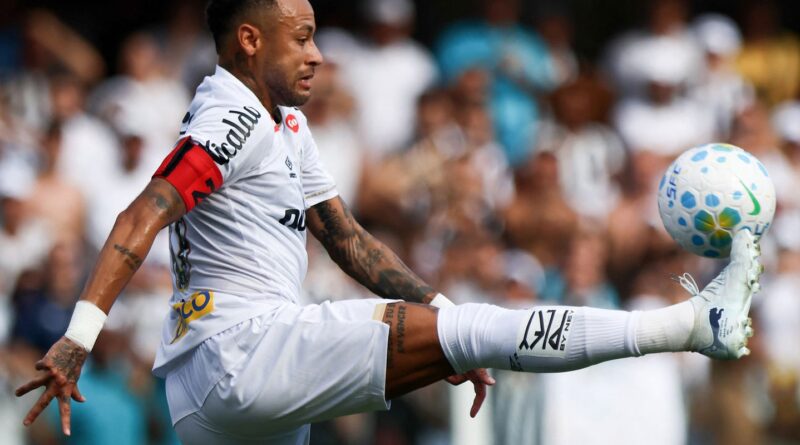 Neymar passa em branco na véspera de última convocação antes da Copa