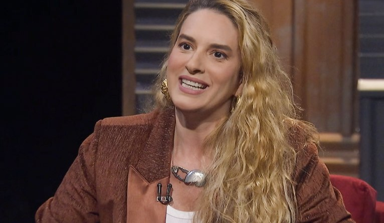 No ‘Provoca’, Camila Appel fala sobre como surgiu a ideia de escrever livro “Enquanto Você Está Aqui”