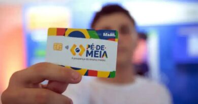 Pé-de-Meia paga incentivos a alunos nascidos em setembro e outubro