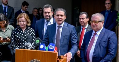 Regulamentação de trabalho por aplicativo deve ser votada em abril