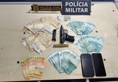 Suspeito de ser "peça importante" do tráfico é preso com R$ 12,5 mil em dinheiro vivo em Vila Valéiro