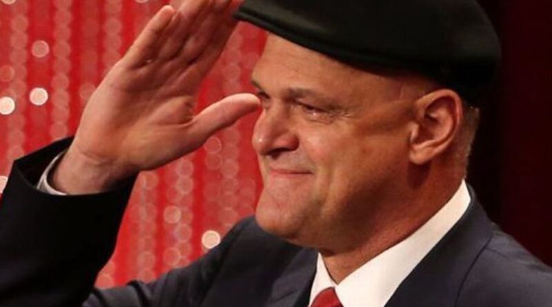 Família se despede de Oscar em cerimônia reservada de cremação