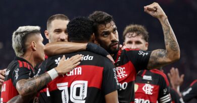 Flamengo reage e vence Santos de virada por 3 a 1 no Brasileirão