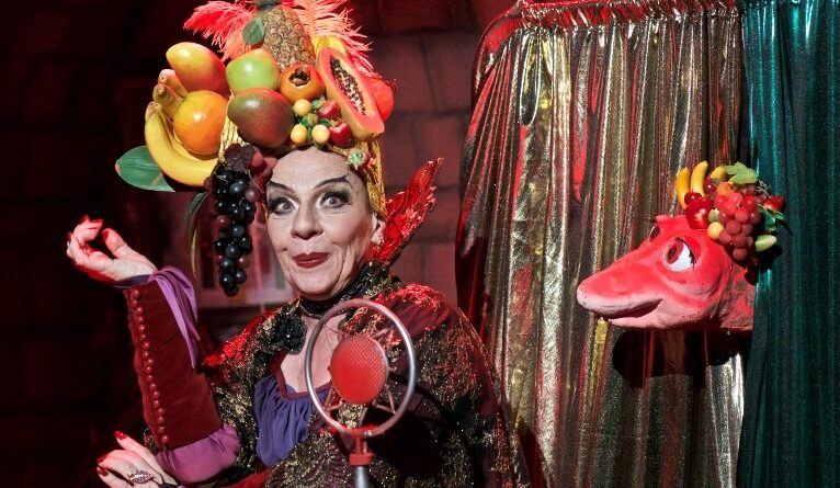 História da atriz e cantora Carmen Miranda é lembrada em novo episódio de Morgana & Celeste