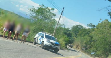 Mulher sai para buscar filhos na escola e é encontrada morta às margens de estrada no ES