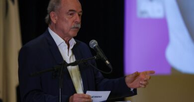 Na Mesa com Datena recebe o presidente do BNDES, Aloizio Mercadante