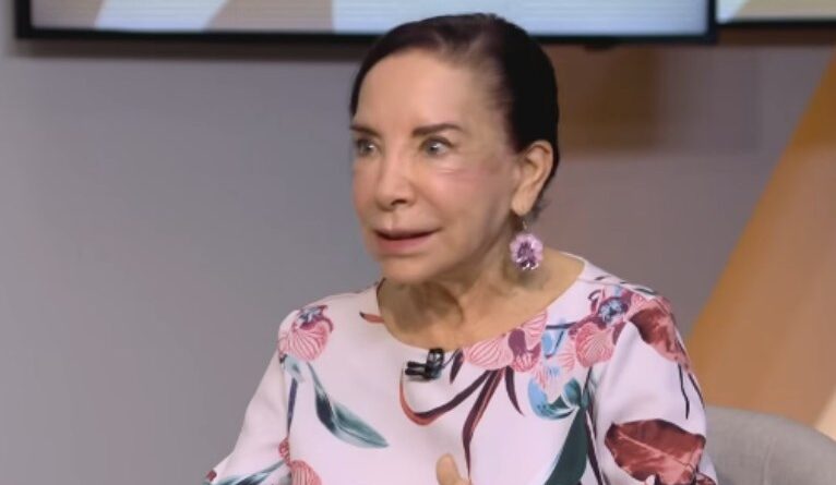 No Opinião, especialista problematiza uso de IAs como terapia: "Não substituem uma análise"