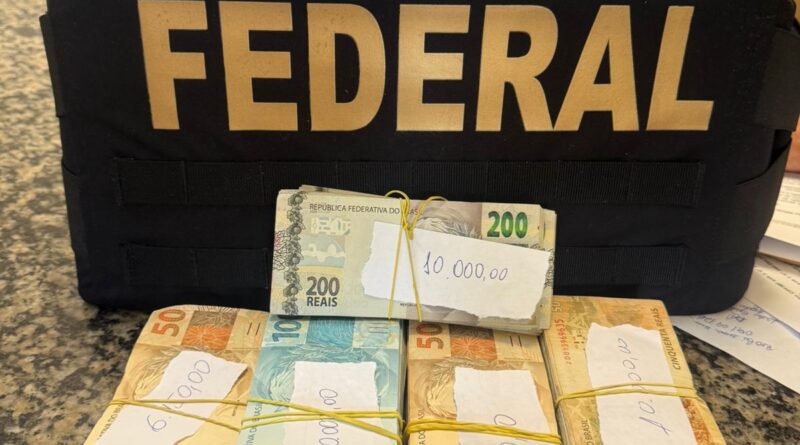 PF encontra R$ 2 milhões na casa de ex-prefeito de São Mateus durante buscas autorizadas pelo TJES